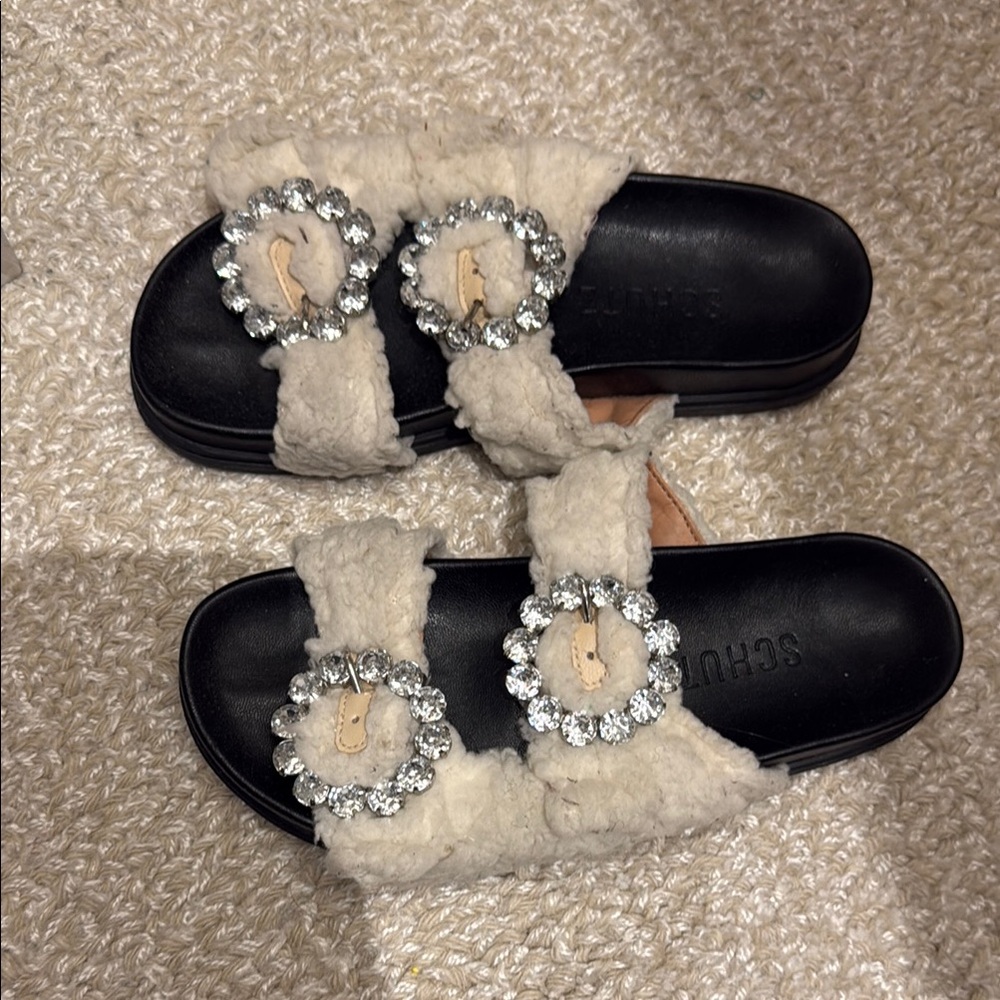 SCHUTZ Black and Cream Glamorous Slide Sandals
